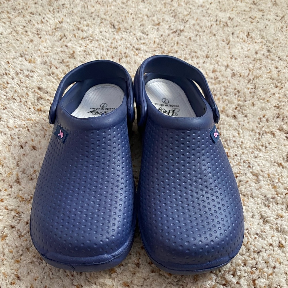 “Hey” Blue Clogs